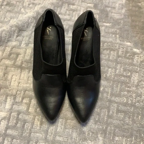 Simply Vera Vera Wang Pointed Toe Stiletto Heel Booties Size 6 - Picture 3 of 9